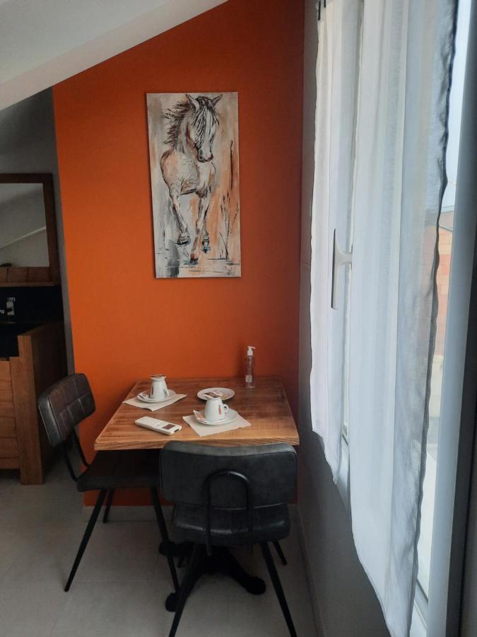 Residence L'Art Doise 罗什福尔 外观 照片